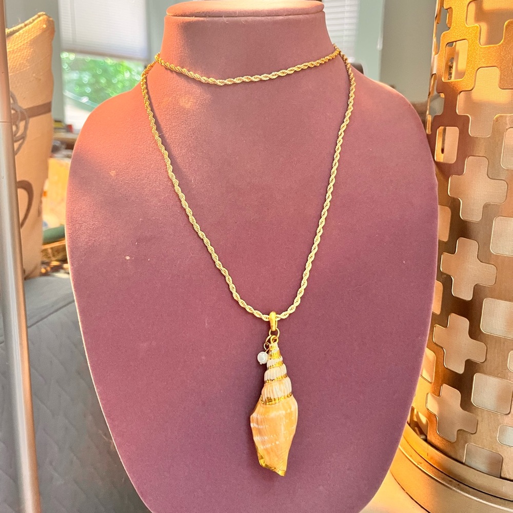 Seashell Statement Necklace